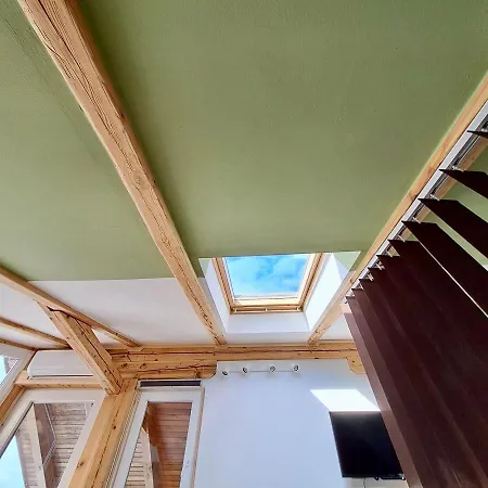 Mini Loft Close To Logar Valley Apartman