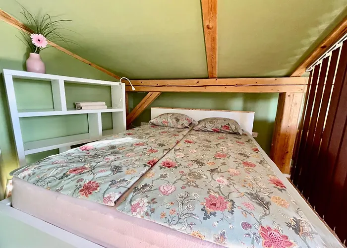 Mini Loft Close To Logar Valley Appartamento